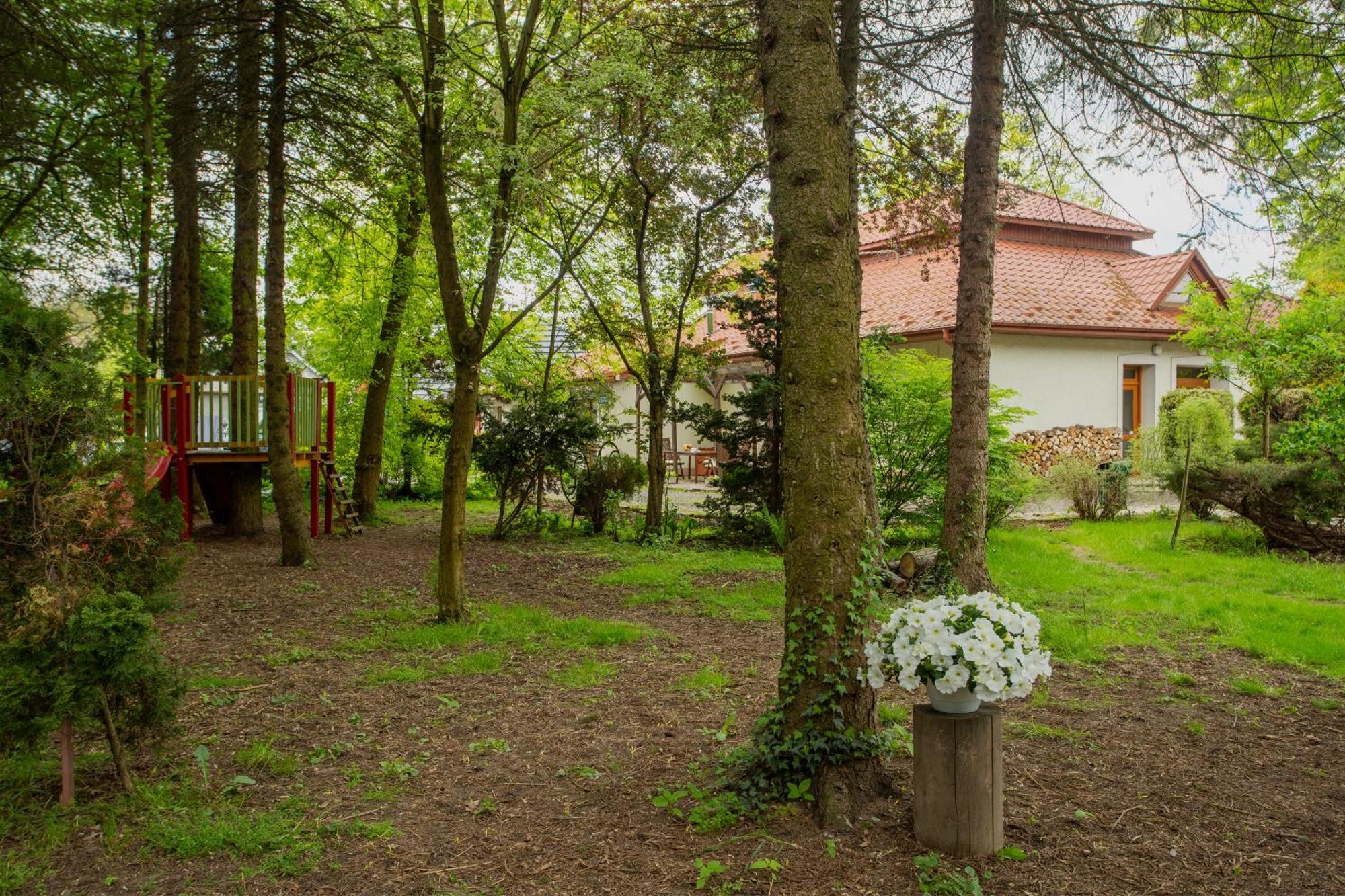 Noclegi Pod Debem U Jakuba Niepołomice Exterior foto