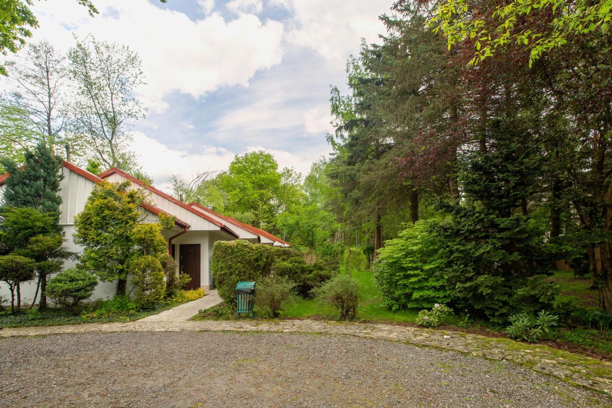 Noclegi Pod Debem U Jakuba Niepołomice Exterior foto
