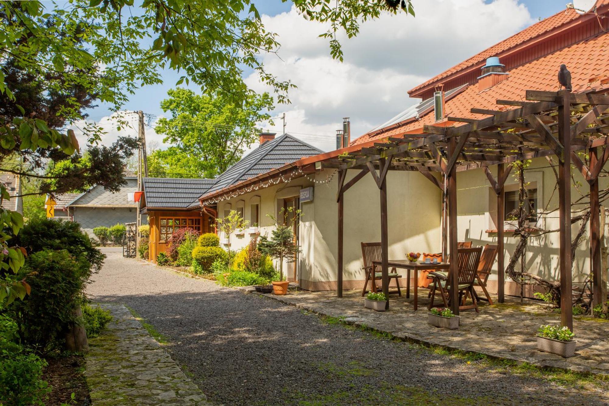 Noclegi Pod Debem U Jakuba Niepołomice Exterior foto
