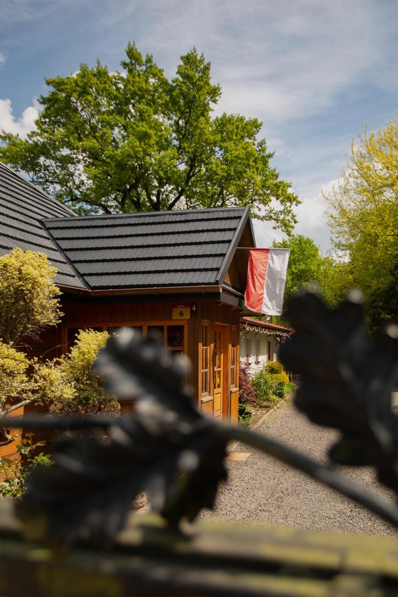 Noclegi Pod Debem U Jakuba Niepołomice Exterior foto