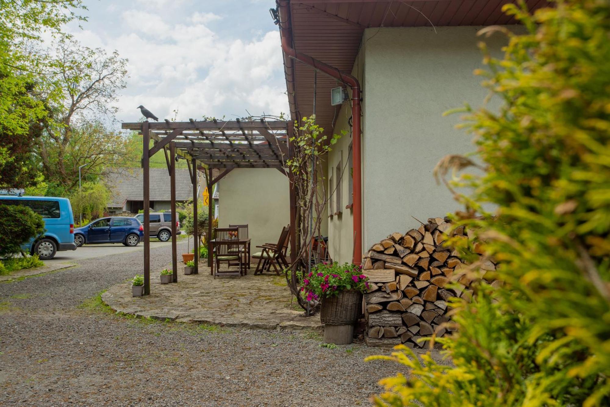 Noclegi Pod Debem U Jakuba Niepołomice Exterior foto